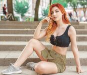 Anni the Duck [Still Biggest German Thot]