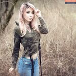 Anni the Duck [Still Biggest German Thot]