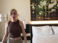 Anni the Duck [Still Biggest German Thot]