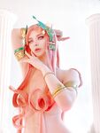 Vinnegal Aphrodite Cosplay