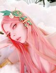 Vinnegal Aphrodite Cosplay