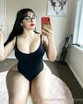 Ameliasocurvy
