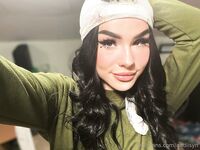 ButterfliesAndBondage (Addisyn Rias)