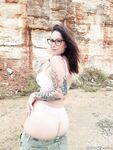 meg turney Outdoor Naughty Candids