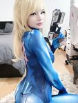 Lynie Your Cosplayer & Hot Virtual Girlfriend