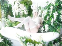 Lynie Your Cosplayer & Hot Virtual Girlfriend