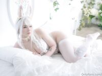 Lynie Your Cosplayer & Hot Virtual Girlfriend