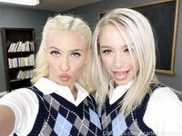 Scarlett Hampton - Photoset part 2