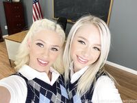 Scarlett Hampton - Photoset part 2