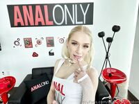 Scarlett Hampton - Photoset part 2