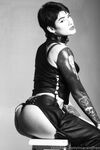 mia rand - black and white