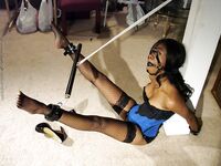 Aaliyah White, born 12-05-1994, 5'9