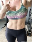 curvvygrl