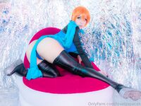 LovelySpaceKitten - Future Gwen