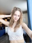 Zoey Curly