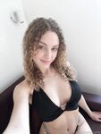 Zoey Curly