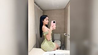 Itslilybuns polka dot dress